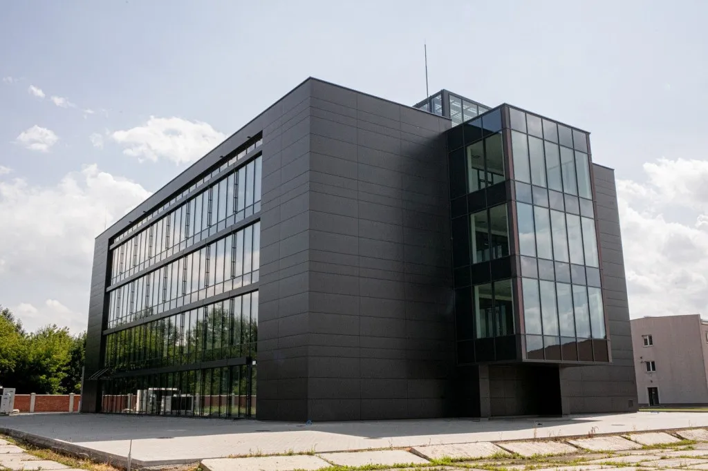 Centrum Badawczo Rozwojowe firmy Inglot