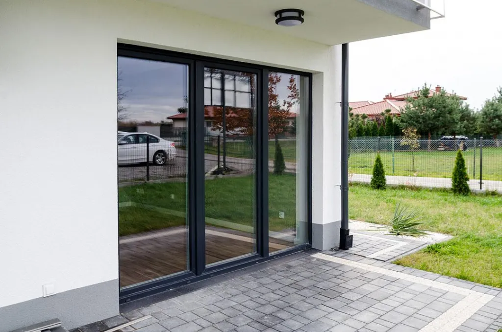 NOWOCZESNE DOMKI SZEREGOWE W RZESZOWIE